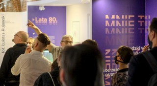 Autorskie wprowadzenie do wystawy MNIE TU NIE MA